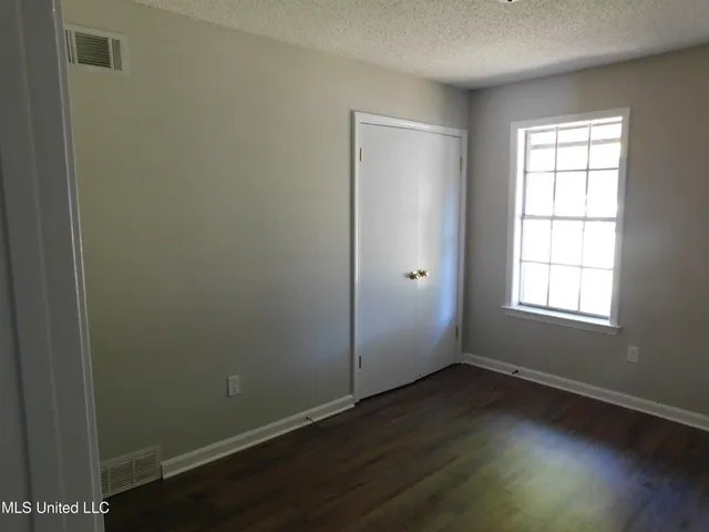 $1,295 | 6510 Heather Road, Horn Lake, MS 38637