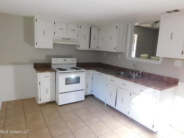 $1,295 | 6510 Heather Road, Horn Lake, MS 38637