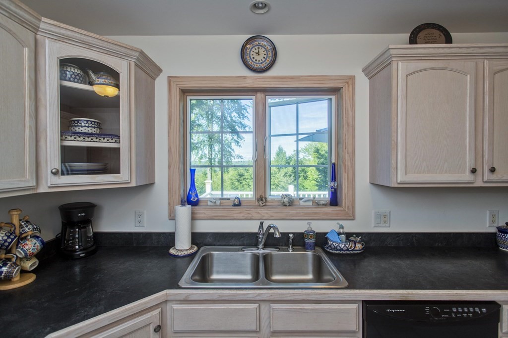 986 West Center Road Otis, MA 01253 - Photo 3 of 30