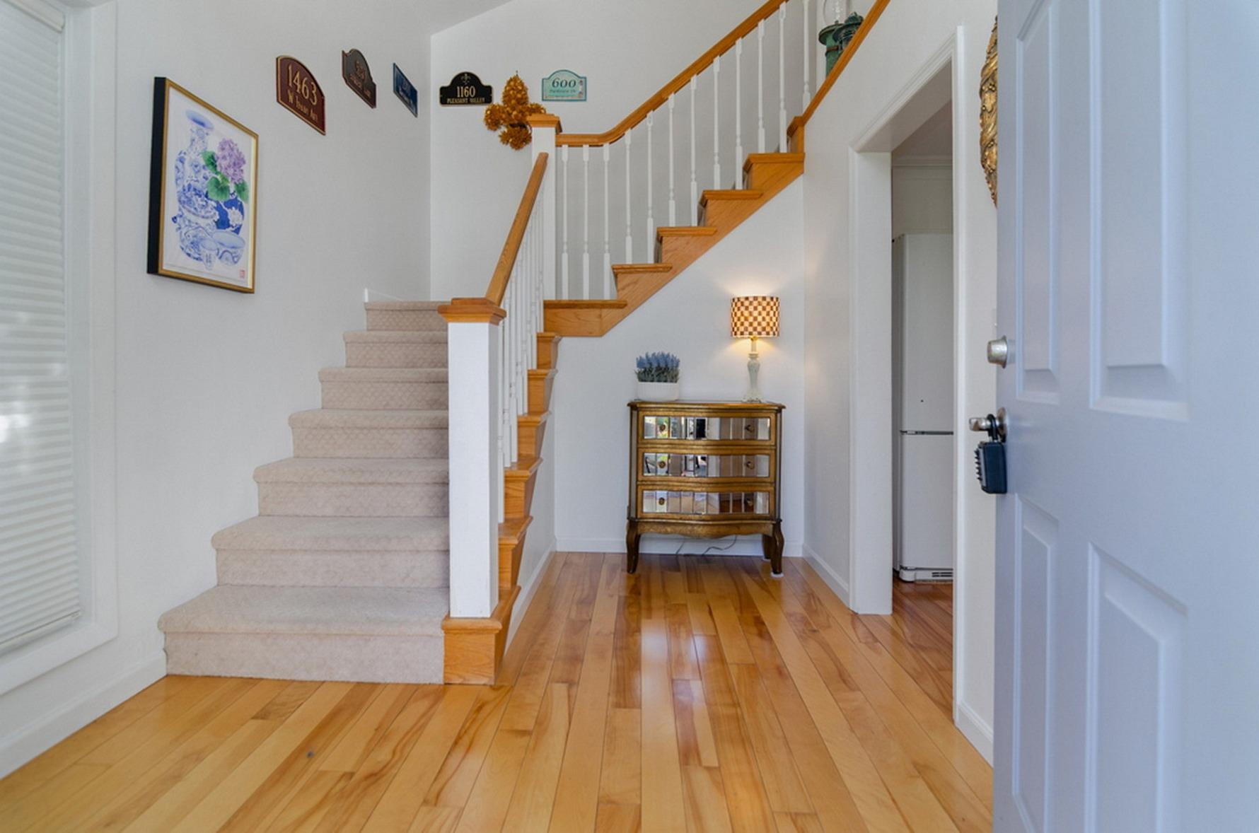 5061 Edgewater Beach Road Green Bay, WI 54311 - Photo 7 of 74 Gallery Image 7