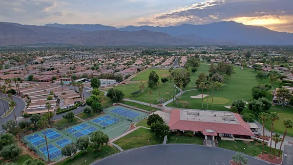 $195,000 | 73450 Country Club Drive, Unit 10, Palm Desert, CA 92260