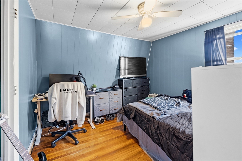 67 Hope Street Acushnet, MA 02743 - Photo 20 of 37