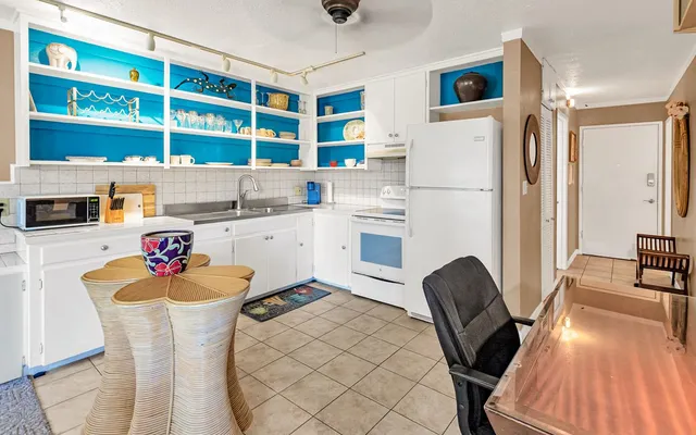 a work place with table and chairs