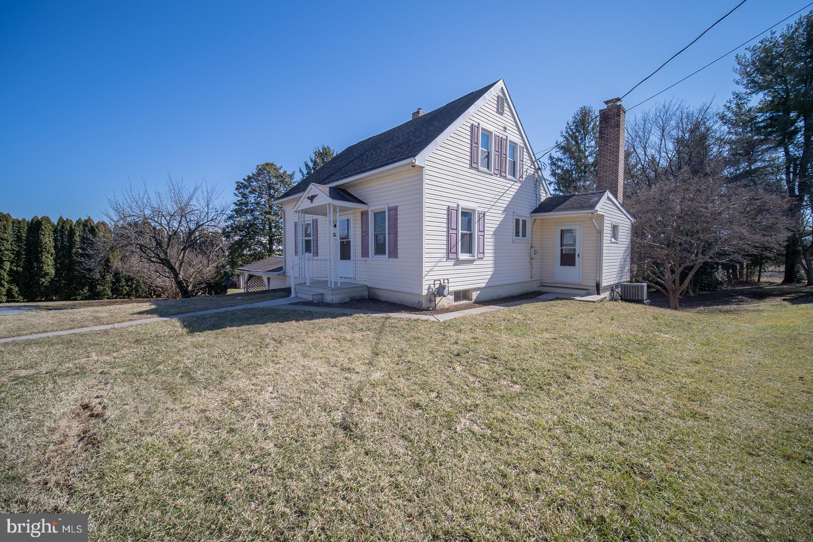 262 East Evergreen Road Lebanon, PA 17042 - Photo 8 of 34 Gallery Image 8