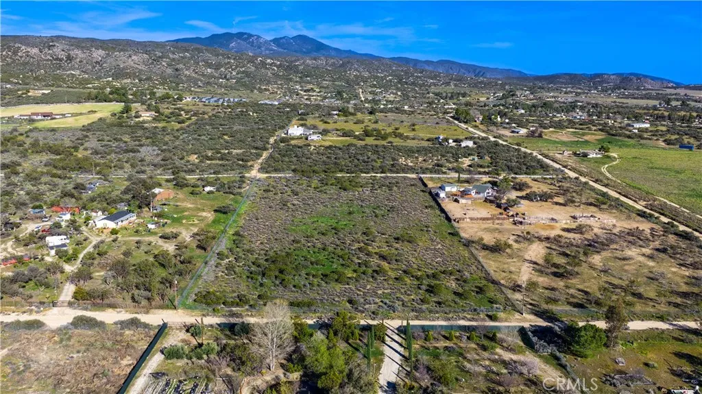 1 Apple Anza, CA 92539 - Photo 2 of 69