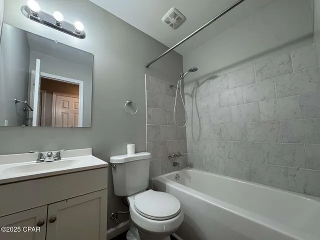 $1,050 | 4006 East 11th Street, Unit D, Panama City, FL 32404