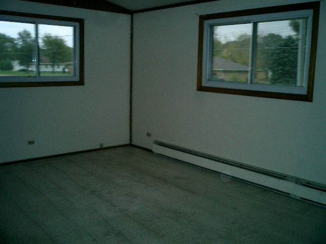 7426 Myrtle Street Manito, IL 61546 - Photo 3 of 5 Gallery Image 3