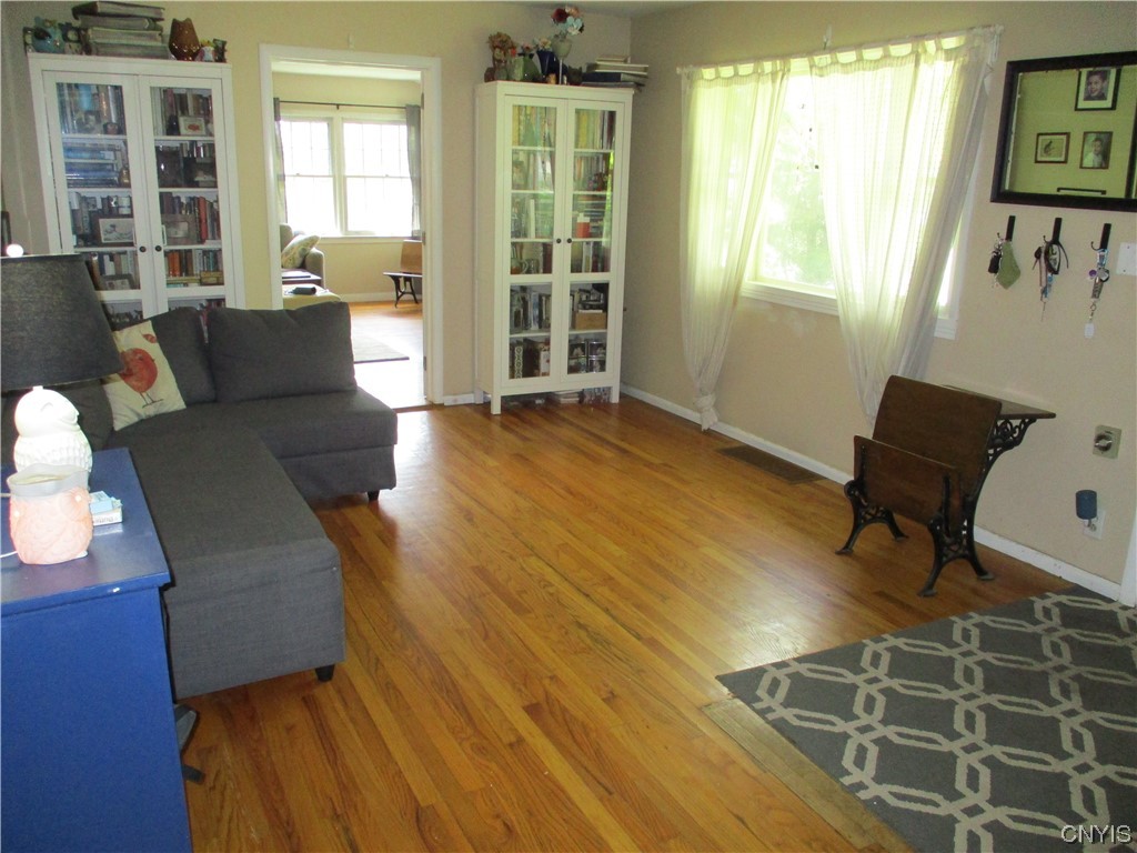 208 Eureka Drive Manlius, NY 13104 - Photo 6 of 21