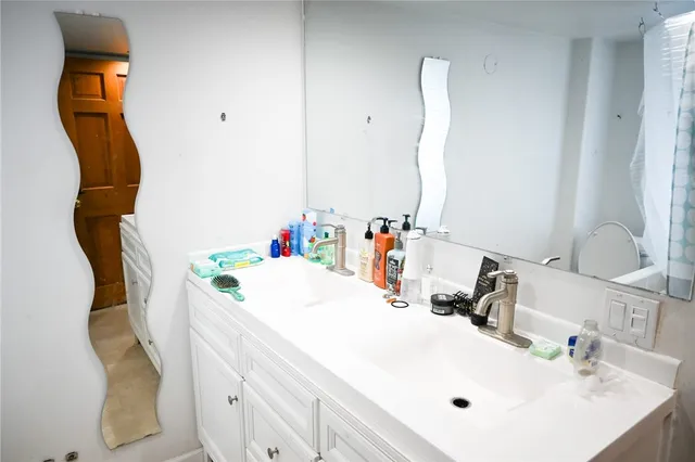 $325,000 | 405 Old Cottonwood Creek Road, Hornbrook, CA 96044