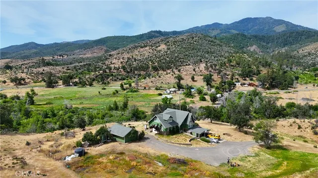 $325,000 | 405 Old Cottonwood Creek Road, Hornbrook, CA 96044