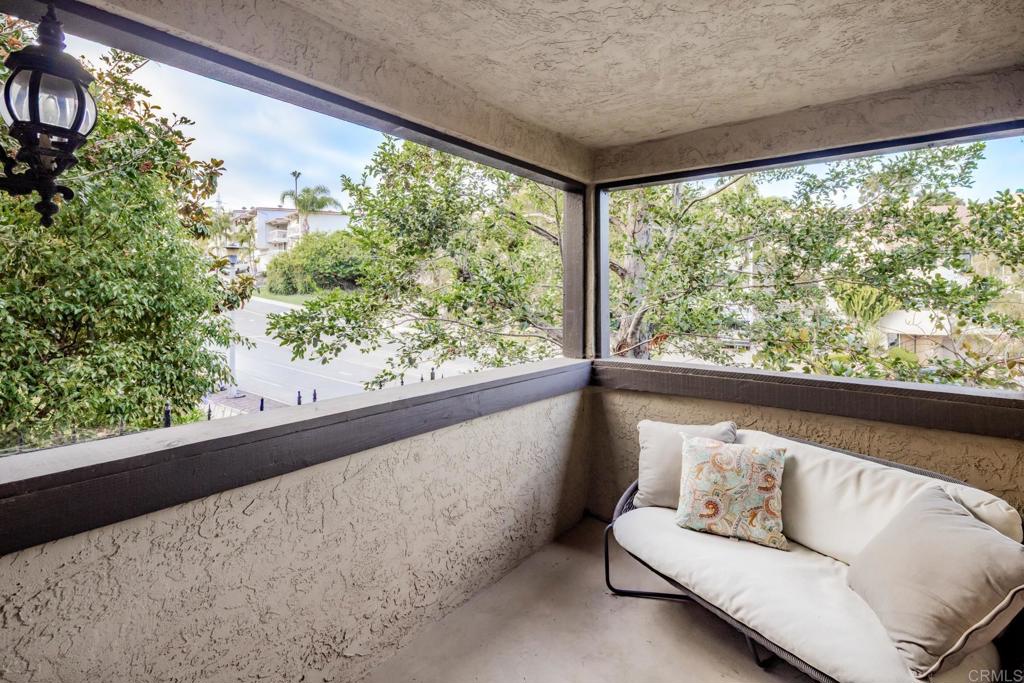 7351 Alicante Road Carlsbad, CA 92009 - Photo 16 of 29
