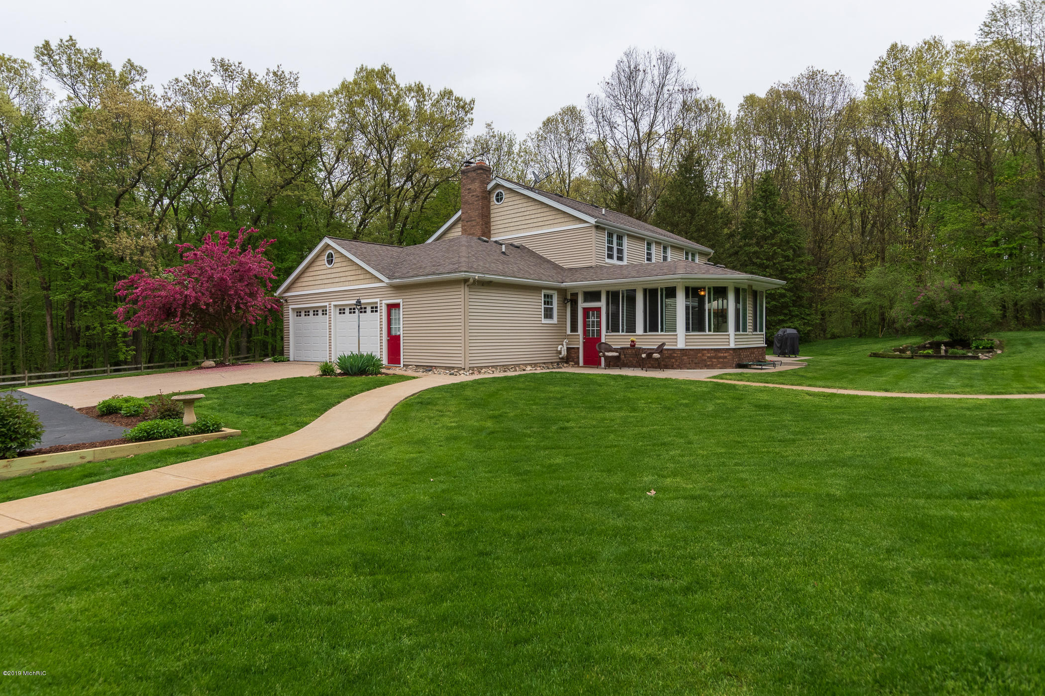 9167 West R Avenue Kalamazoo, MI 49009 - Photo 2 of 80 9167 West R Ave-78