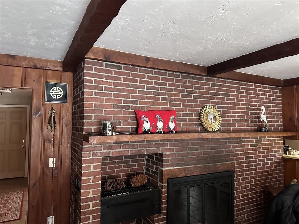 55 Old Common Road Auburn, MA 01501 - Photo 18 of 41