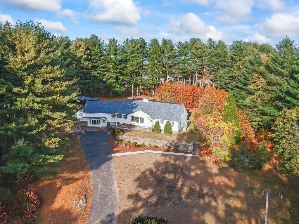 55 Old Common Road Auburn, MA 01501 - Photo 32 of 41
