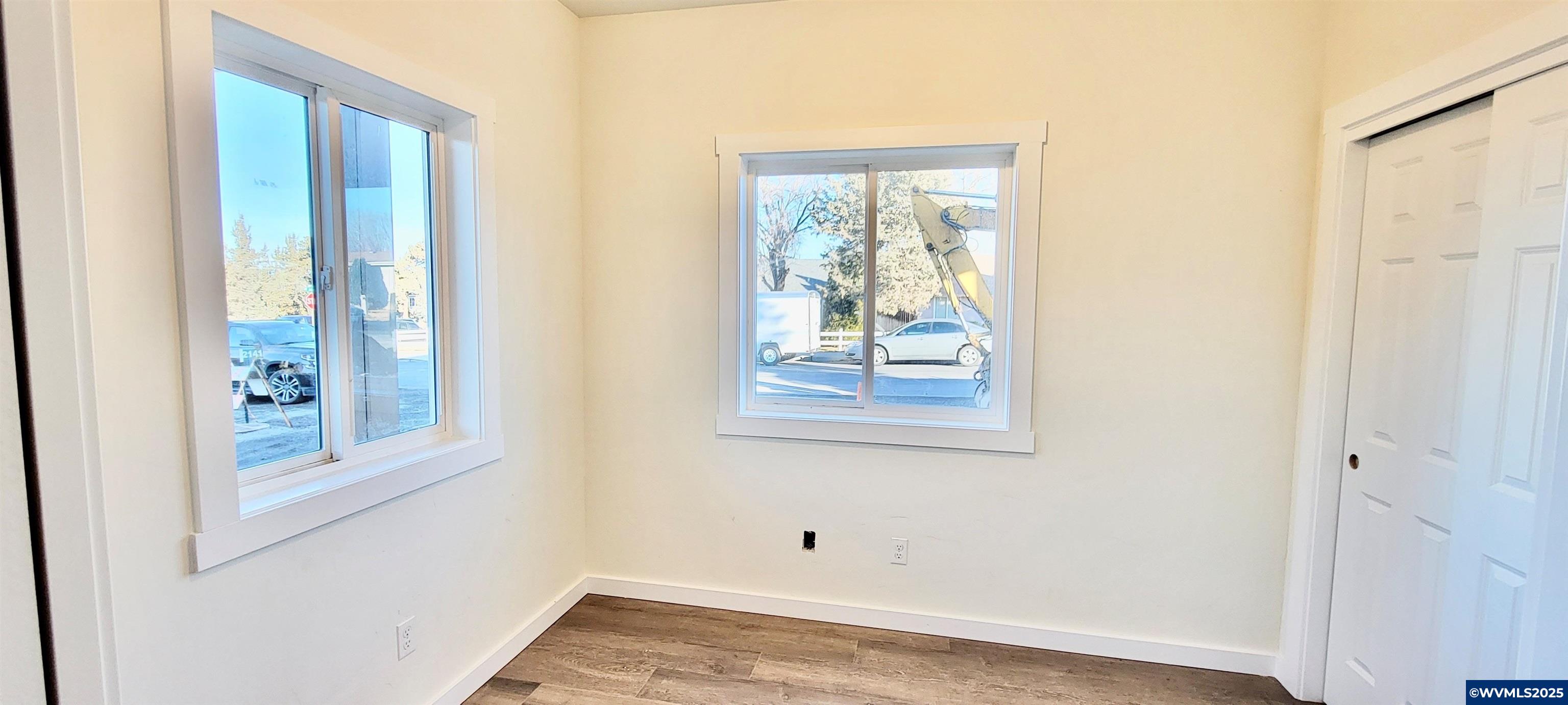2141 Southwest 19th Street Redmond, OR 97756 - Photo 6 of 21