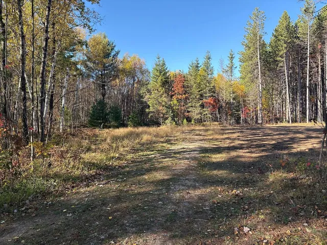 $374,900 | W10660 Molly 4 Road, Athelstane, WI 54104