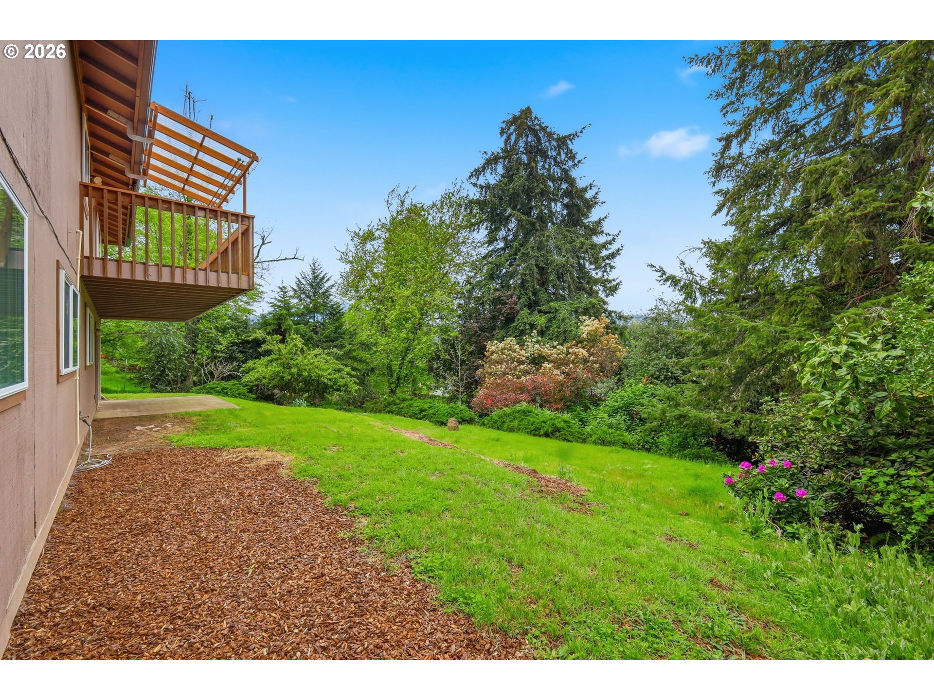 3834 Onyx Street Eugene, OR 97405 - Photo 37 of 43 a view of a backyard
