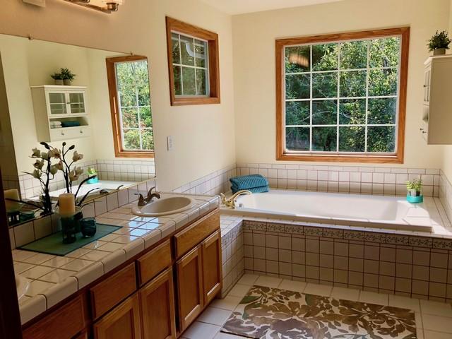 1358 La Pointe Road Eureka, CA 95503 - Photo 6 of 35