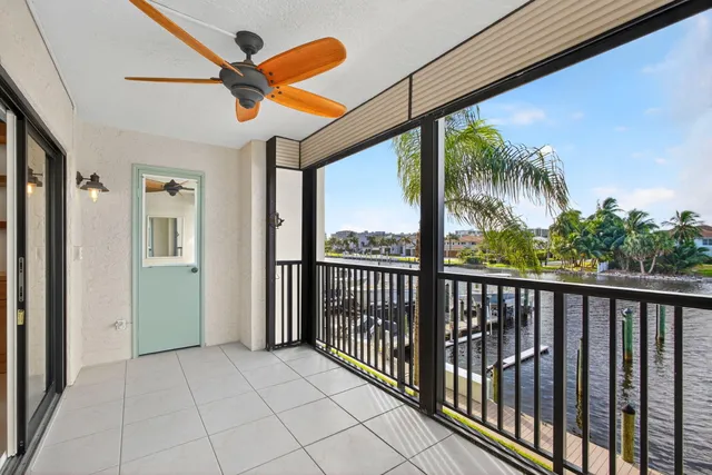 $4,000 | 270 Captains Walk, Unit 3160, Delray Beach, FL 33483