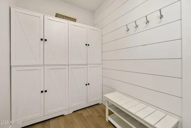 a view of a storage & utility room