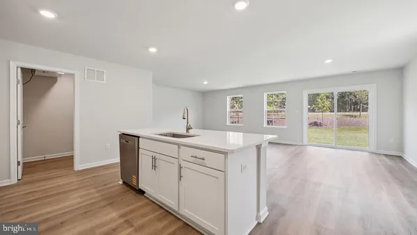 $411,990 | 235 Huntington Drive, Egg Harbor Township, NJ 08234