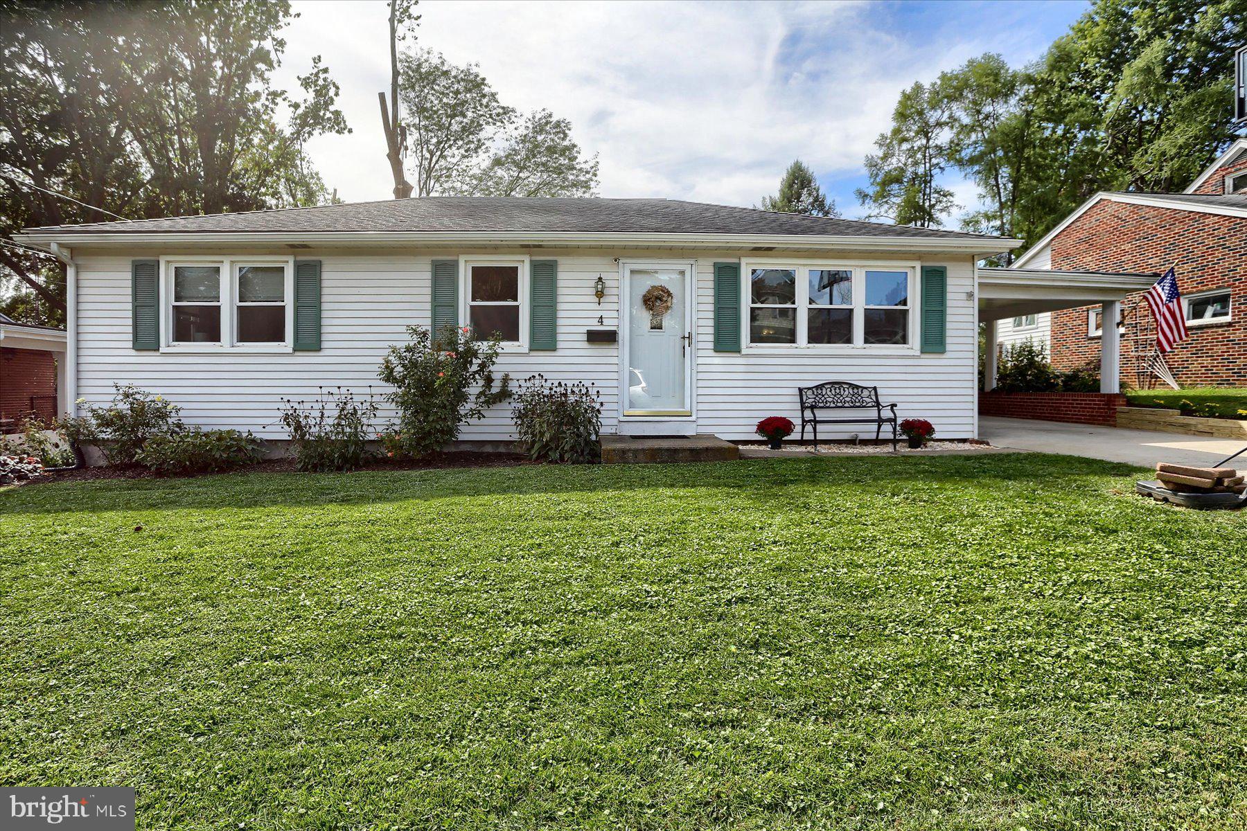 4 Bed, 2.5 Bath Ranch