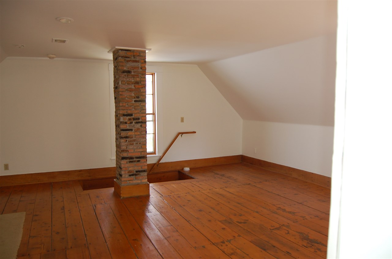 87 Honey Corners Road Topsham, VT 05086 - Photo 16 of 38 Gallery Image 16