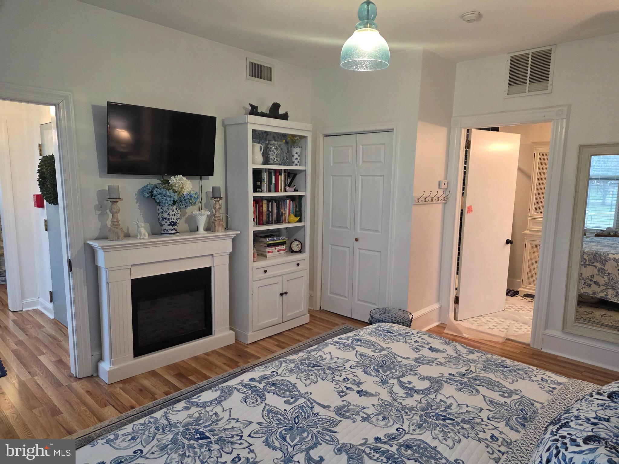 416 Main Street, Unit D Phoenixville, PA 19460 - Photo 15 of 22