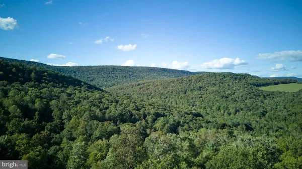 $669,900 | 800 High Pines Lane, Port Matilda, PA 16870