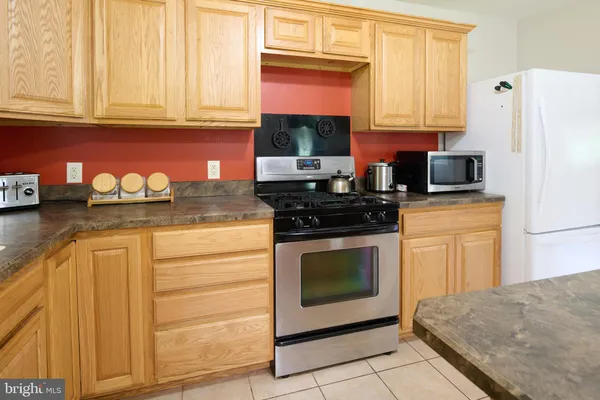 $669,900 | 800 High Pines Lane, Port Matilda, PA 16870
