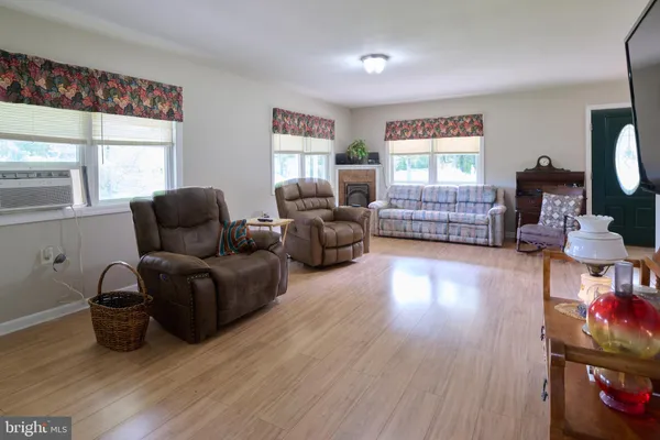 $669,900 | 800 High Pines Lane, Port Matilda, PA 16870