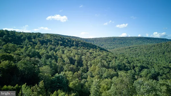 $669,900 | 800 High Pines Lane, Port Matilda, PA 16870