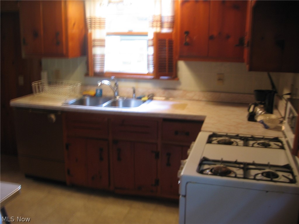 5861 Hillside Road Independence, OH 44131 - Photo 11 of 20 Gallery Image 11