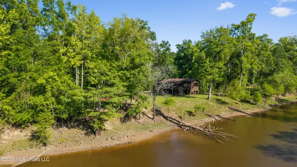 $209,990 | 24748 Davis Dead River Circle, Lucedale, MS 39452