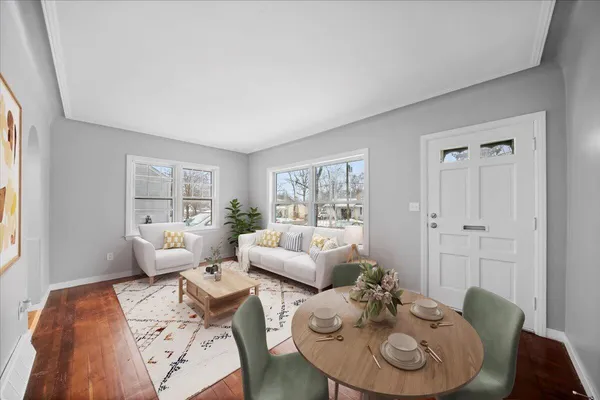 $230,000 | 713 North Jefferson Street, Lowell, MI 49331