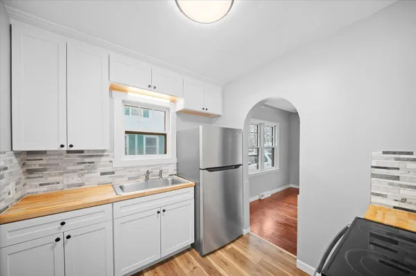 $230,000 | 713 North Jefferson Street, Lowell, MI 49331