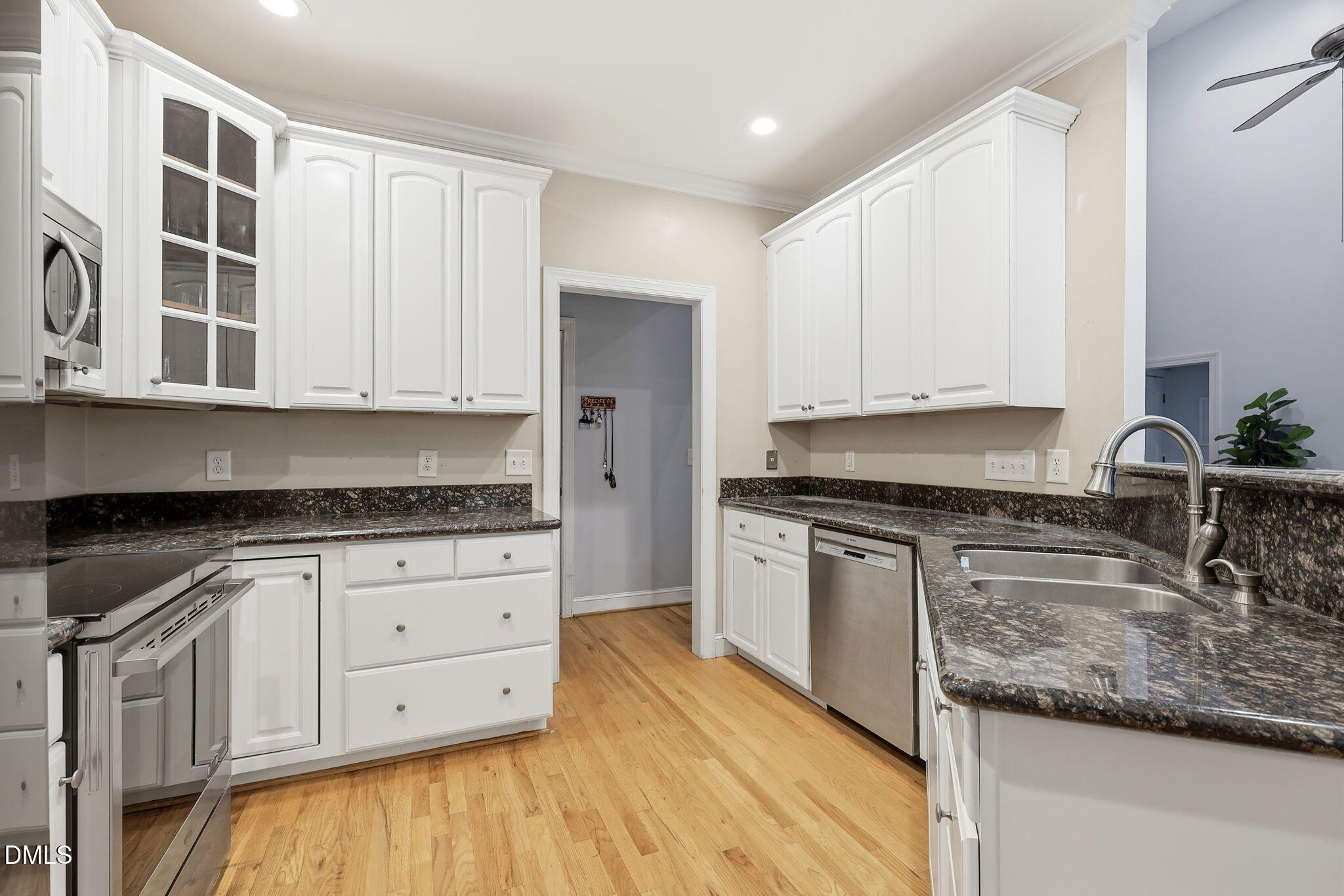 6804 Pinnacle Ridge Road Raleigh, NC 27603 - Photo 12 of 39