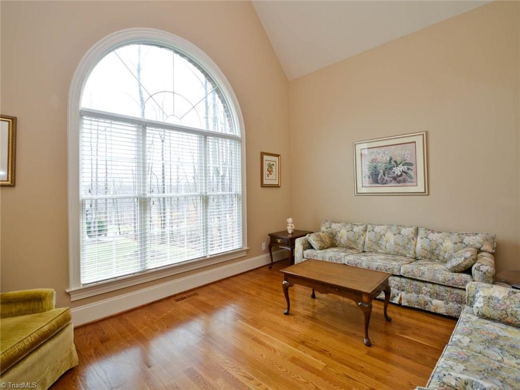 8503 Crested Oak Court Oak Ridge, NC 27310 - Photo 3 of 30