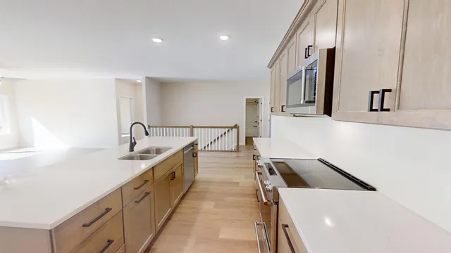 $579,787 | 2804 Oaklawn Drive, Northfield, MN 55057