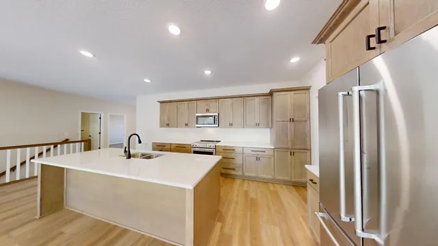 $579,787 | 2804 Oaklawn Drive, Northfield, MN 55057