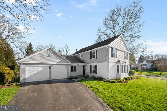 $1,268,000 | 11601 Bedfordshire Avenue, Potomac, MD 20854