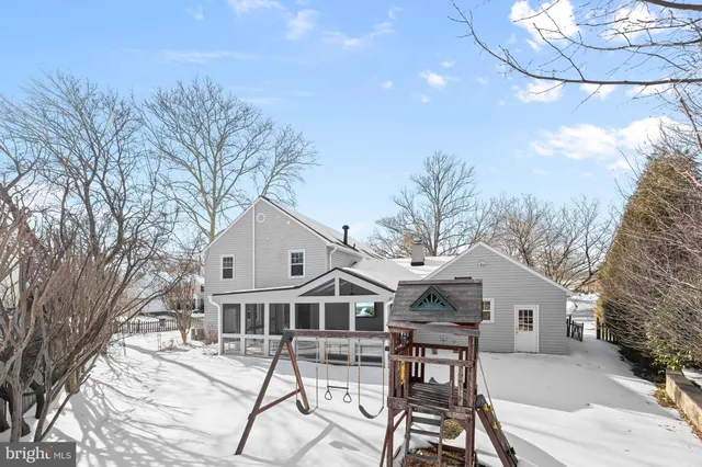 $1,268,000 | 11601 Bedfordshire Avenue, Potomac, MD 20854