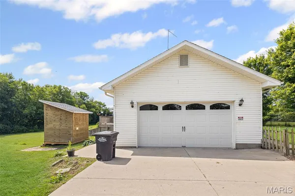 $515,000 | 475 Southeast 900 Avenue, Rockbridge, IL 62081