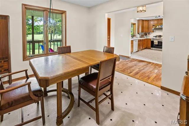 $515,000 | 475 Southeast 900 Avenue, Rockbridge, IL 62081