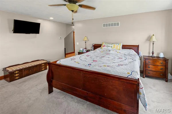 $515,000 | 475 Southeast 900 Avenue, Rockbridge, IL 62081
