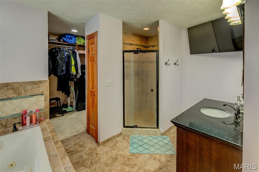 475 Southeast 900 Avenue Rockbridge, IL 62081 - Photo 19 of 56