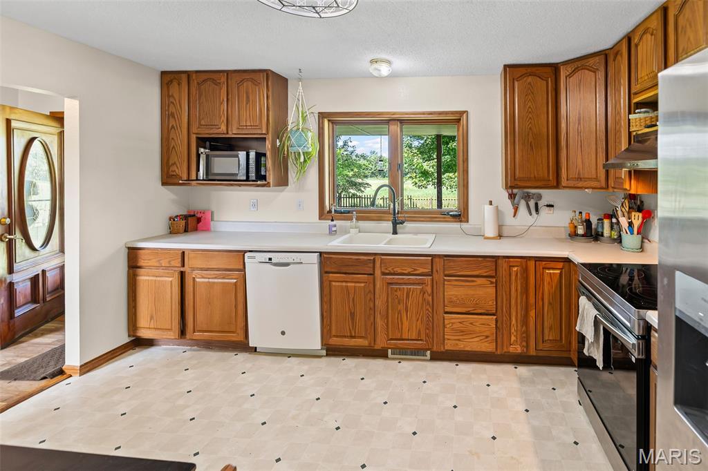 475 Southeast 900 Avenue Rockbridge, IL 62081 - Photo 28 of 56