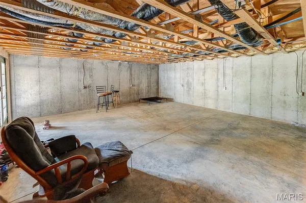 $515,000 | 475 Southeast 900 Avenue, Rockbridge, IL 62081