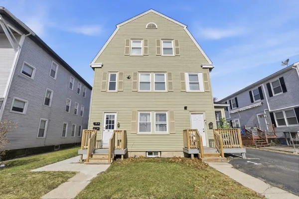 $799,900 | 18 Haynes Street, Worcester, MA 01603