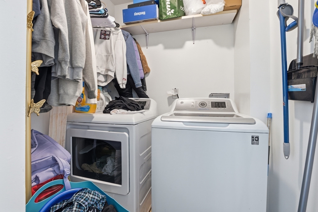 18 Haynes Street Worcester, MA 01603 - Photo 28 of 41